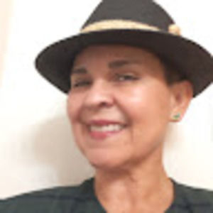 Meet your Posher, Brenda